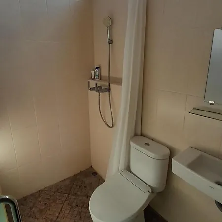 Kamar Sakura 3 Apartment